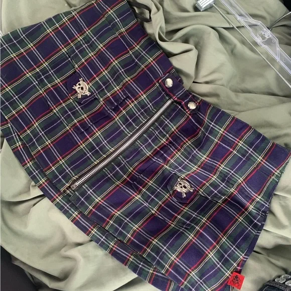 Tripp nyc black and green plaid mini skirt